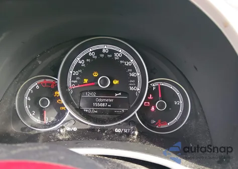 2018 Volkswagen Beetle 2.0T Coast/2.0T S/2.0T Se из США, поврежденный, VIN 3VW5DAAT8JM504848